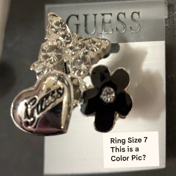 Guess 3 ring circus! Big heart size 7, silver heart size 7½, Tiny Gold ring adju - Picture 6 of 7